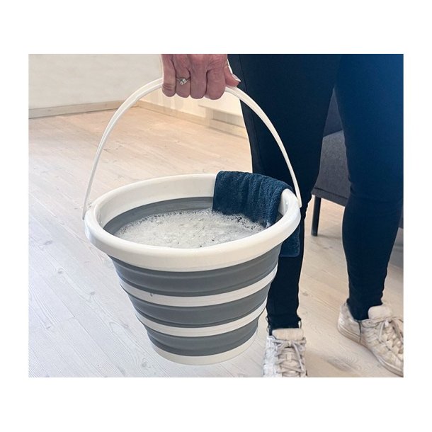 Folding Bucket